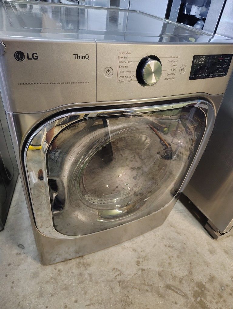 lg new scratch and dent front loader dryer