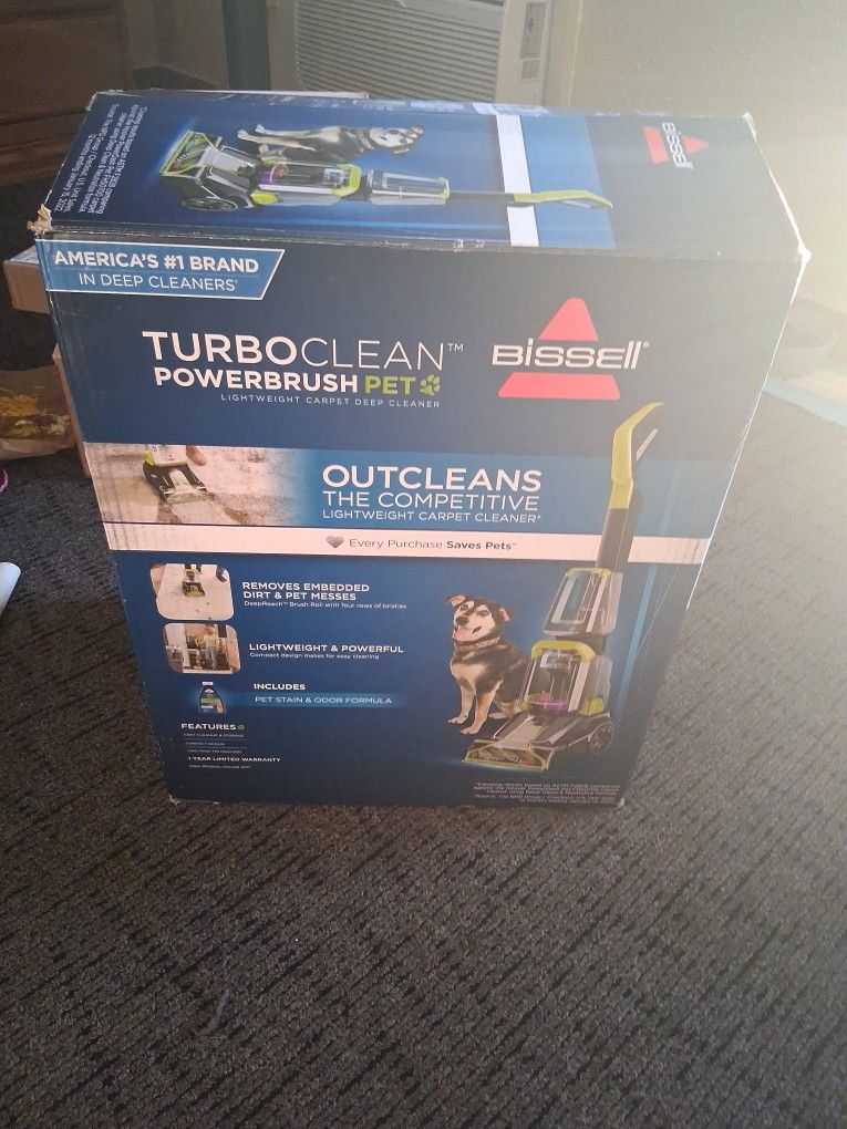 BRAND NEW BISSELL TURBOCLEAN SHAMPOOER