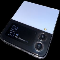 Unlocked Galaxy Z Flip 4