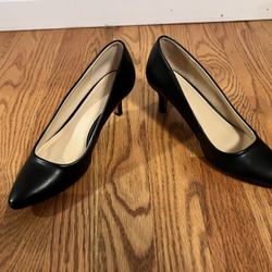 Black Leather Point Toe Pumps