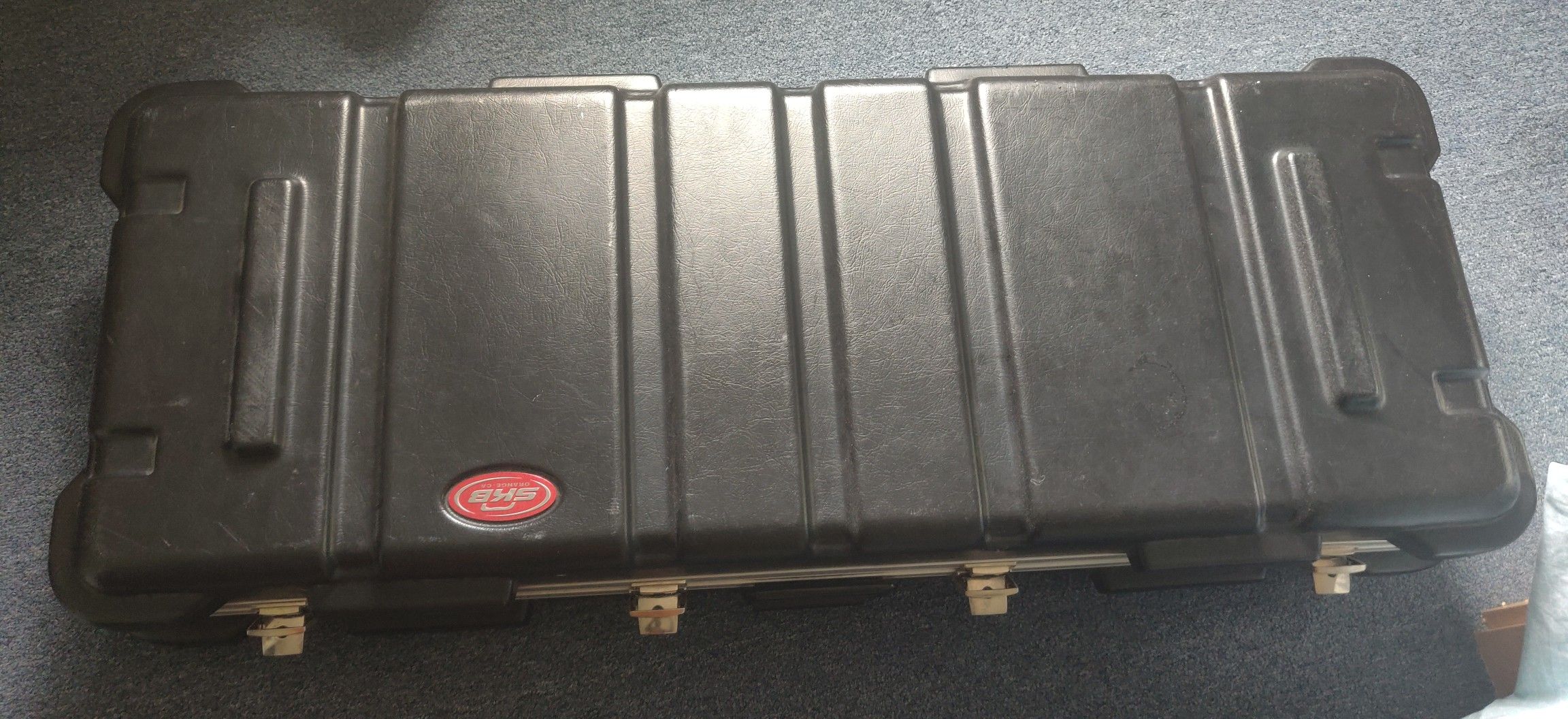 Skb orange piano