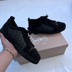 Christian Louboutin (REAL)