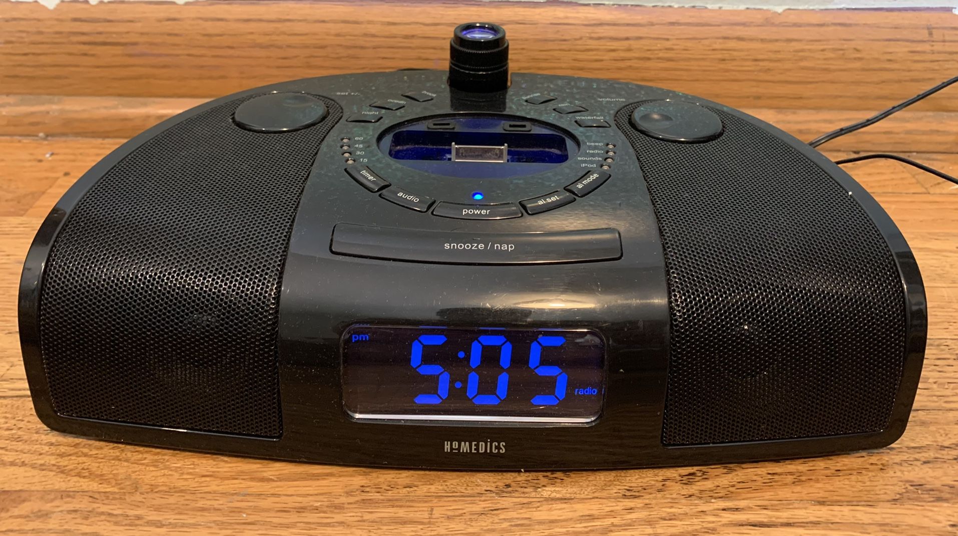 Homesick iSound Spa Sound Machine / Ceiling Projector