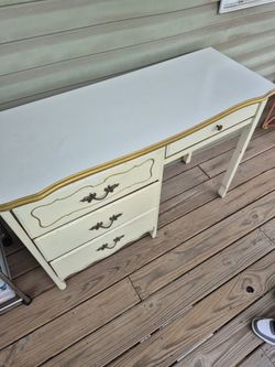 Desk