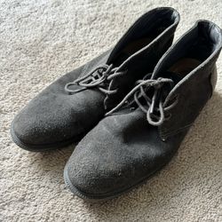 Men’s gray Boots