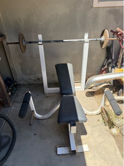 Body pro bench press