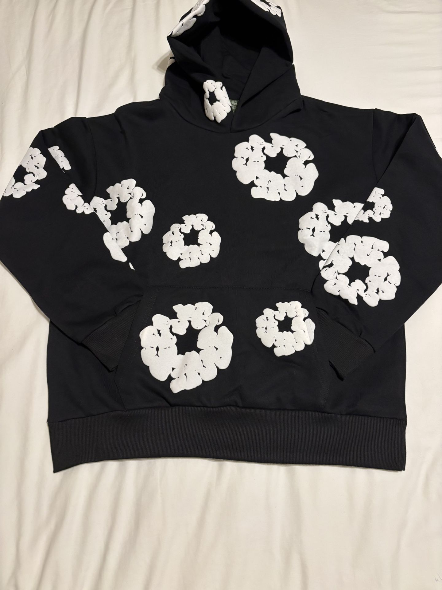 Brand New Denim Tear hoodie Size M‼️