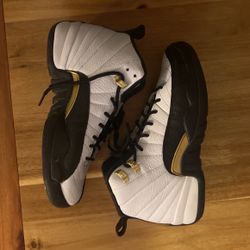 Jordan 12 Royalty Taxi 7 Youth