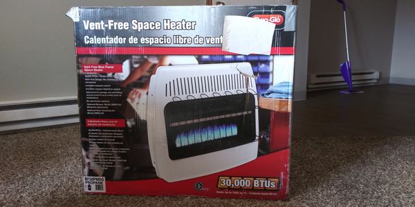 Dyna-glo vent free space heater for Sale in Lakewood, WA - OfferUp