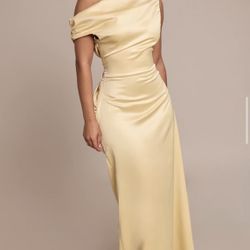 Pretty Little Thing Dresses