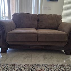 2 Loveseat