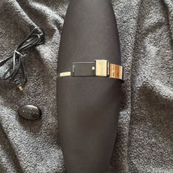 Bowers & Wilkins Zeppelin Air 