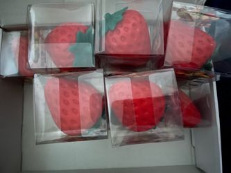 Squishy Crunch Strawberry