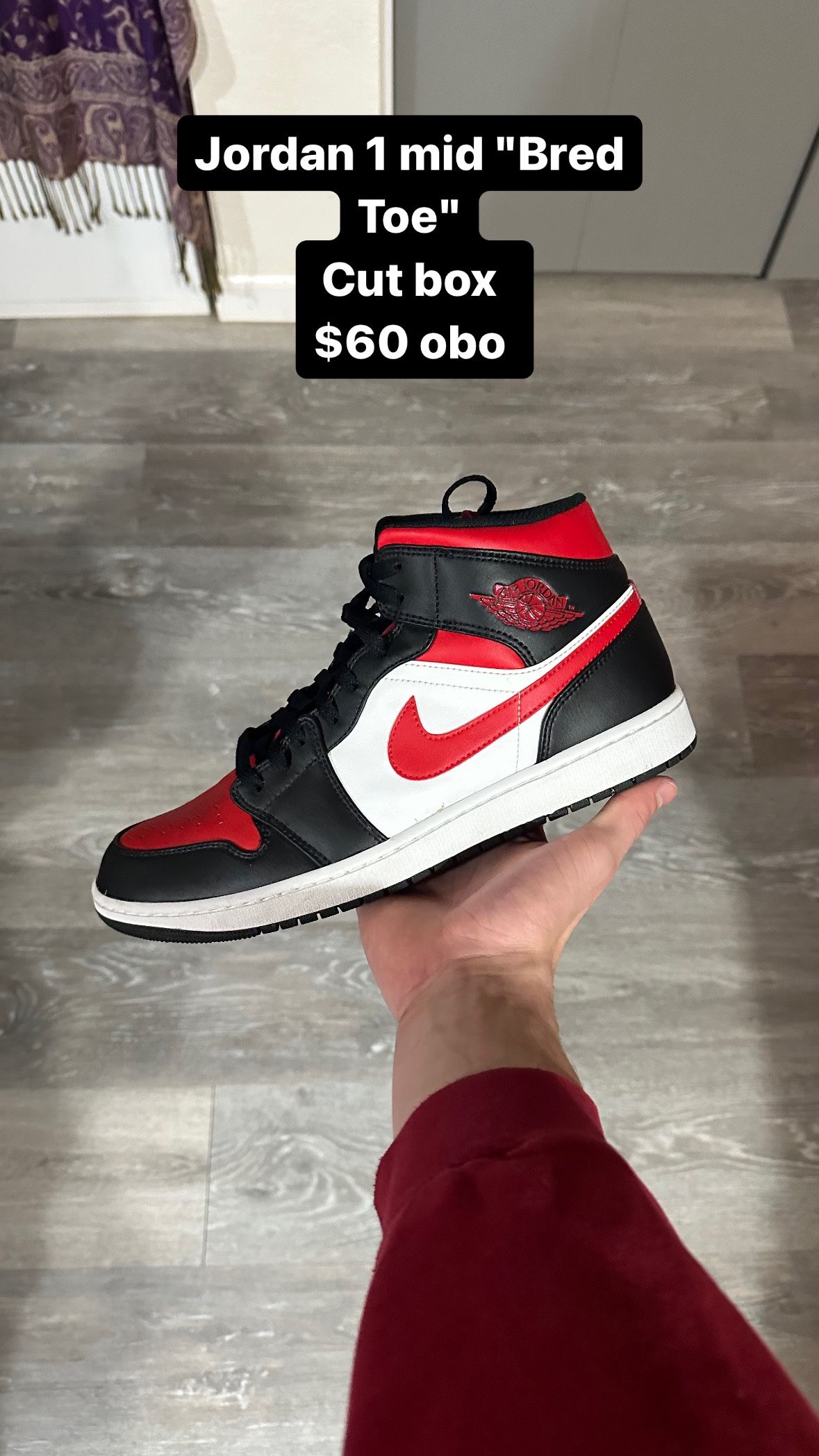Jordan 1 Mid "Bred Toe" Size 12