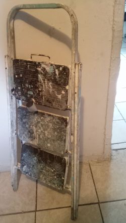 Step ladder 20$
