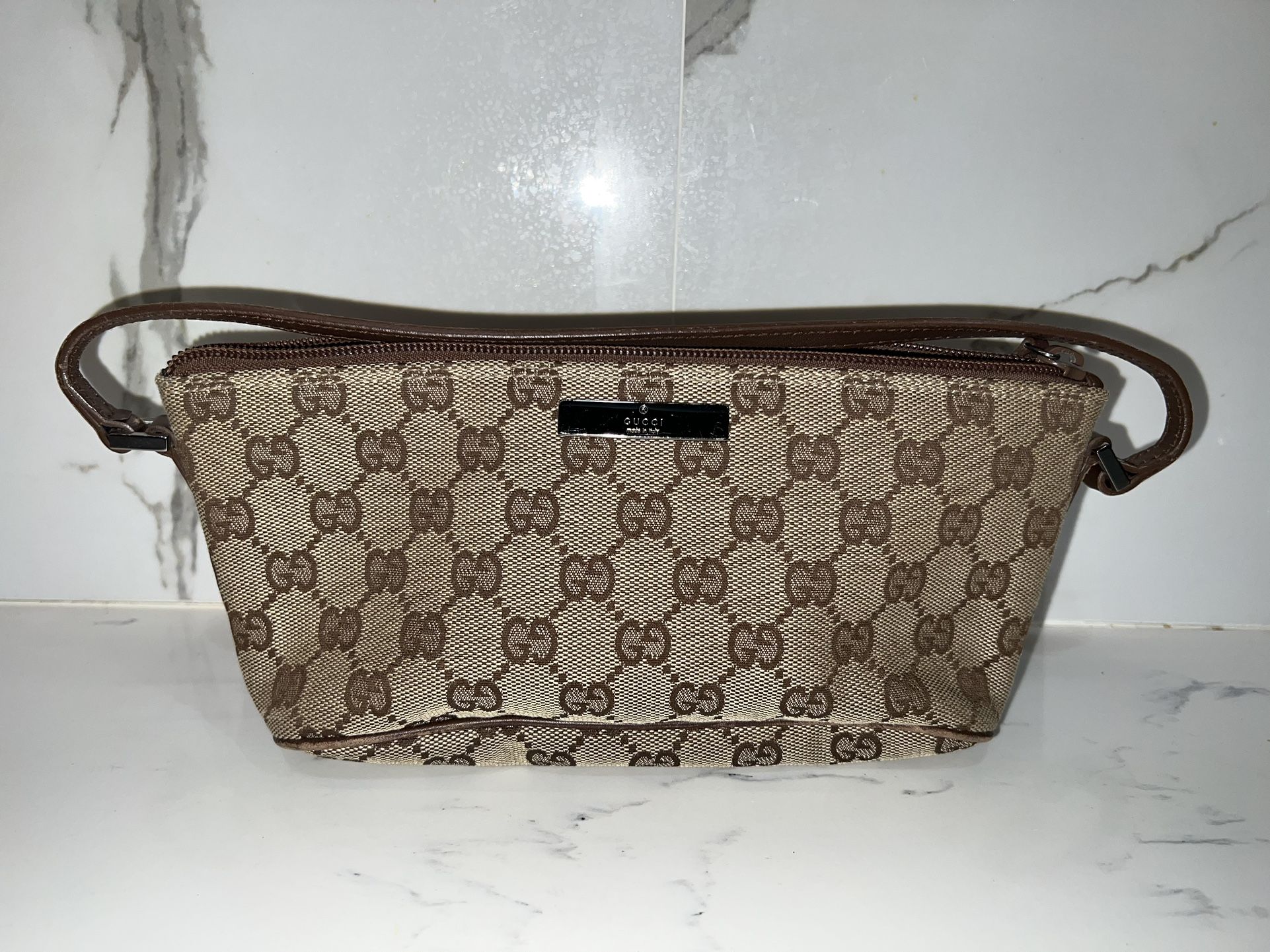 GUCCI GG Canvas Boat Pochette