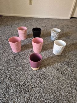 Porcelain plant pots