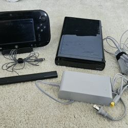 Wii U 32gB Console +gamepad