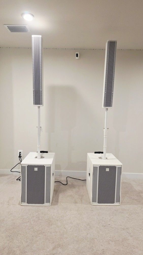 White RCF Evox 12 Column Array PA System – Mint Condition!