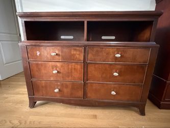Wooden Dresser with Hutch Top - 6 Drawers
