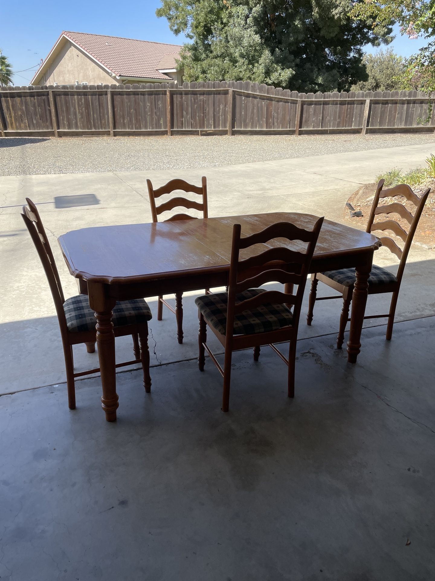 Dining Table And 4 Chairs