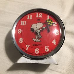 Antique 1958 Snoopy Racing Clock WORKS!