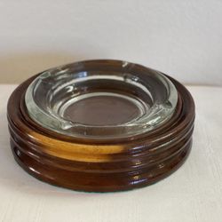 Vintage Round Handcrafted Wood Ashtray 7-3/8” ~ Glass Insert 4 Rests