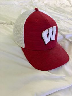 Wisconsin Badgers Red Mesh Hat