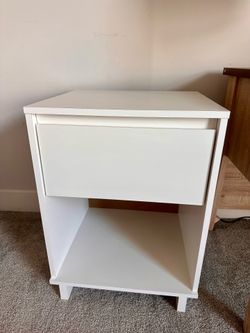 Nightstand table