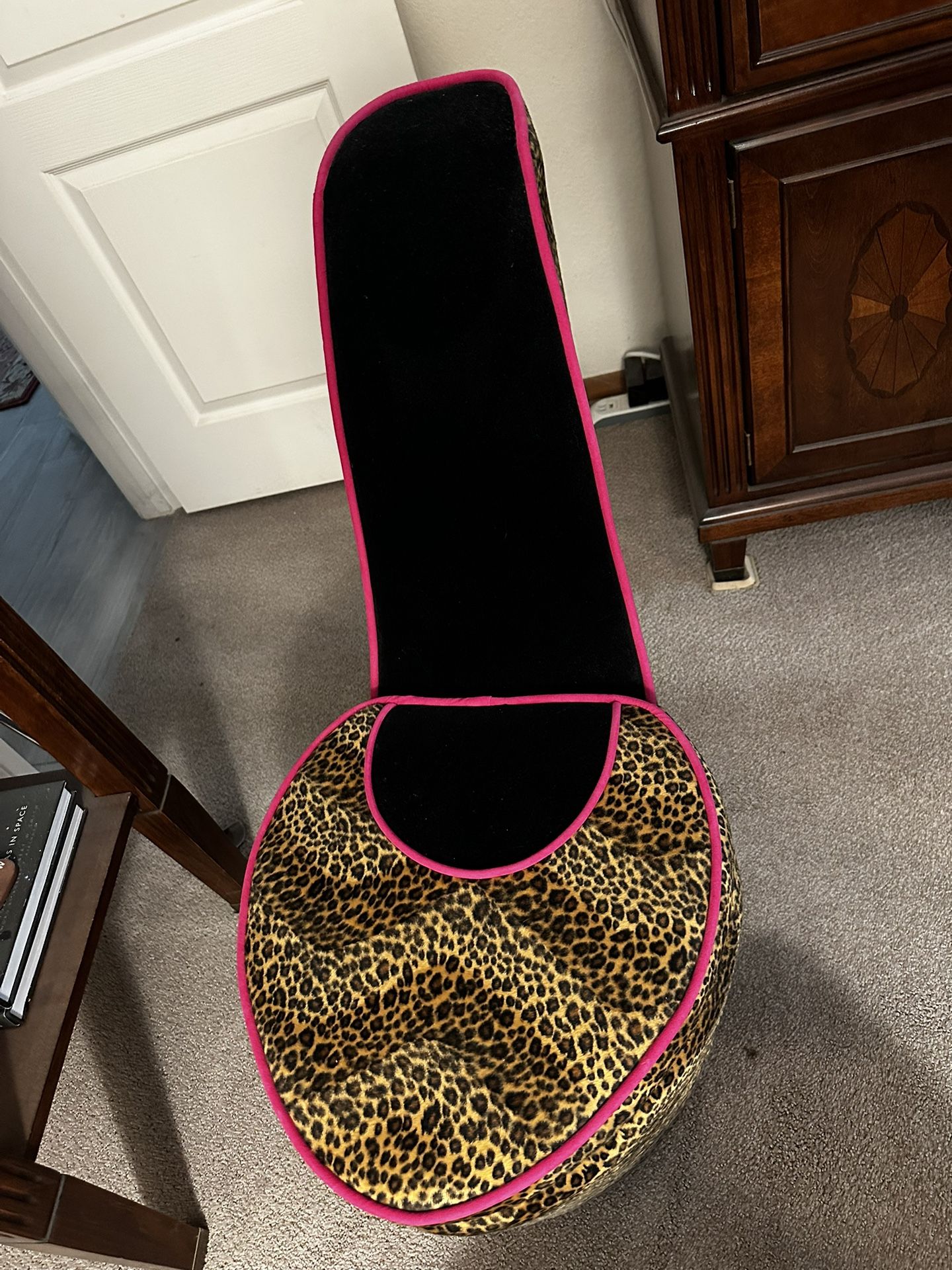 High heel Shoe Chair