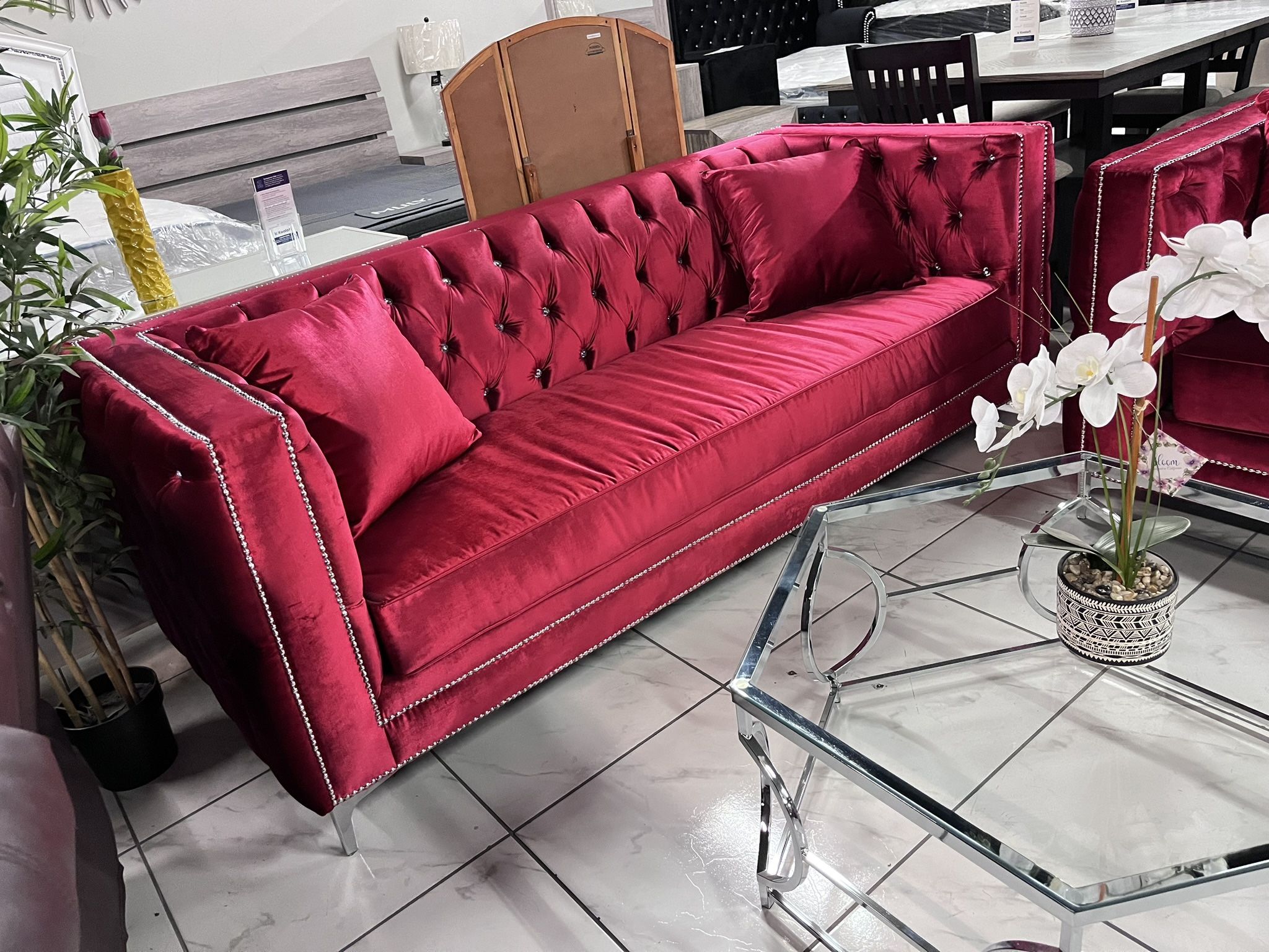 Beautiful Customizable Sofa Set ❤️ Red Velvet 