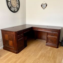 Walnut Executive Corner Desk with 2 Keyboard Trays