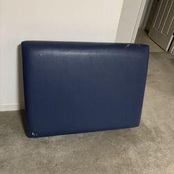 Master massage Table. 