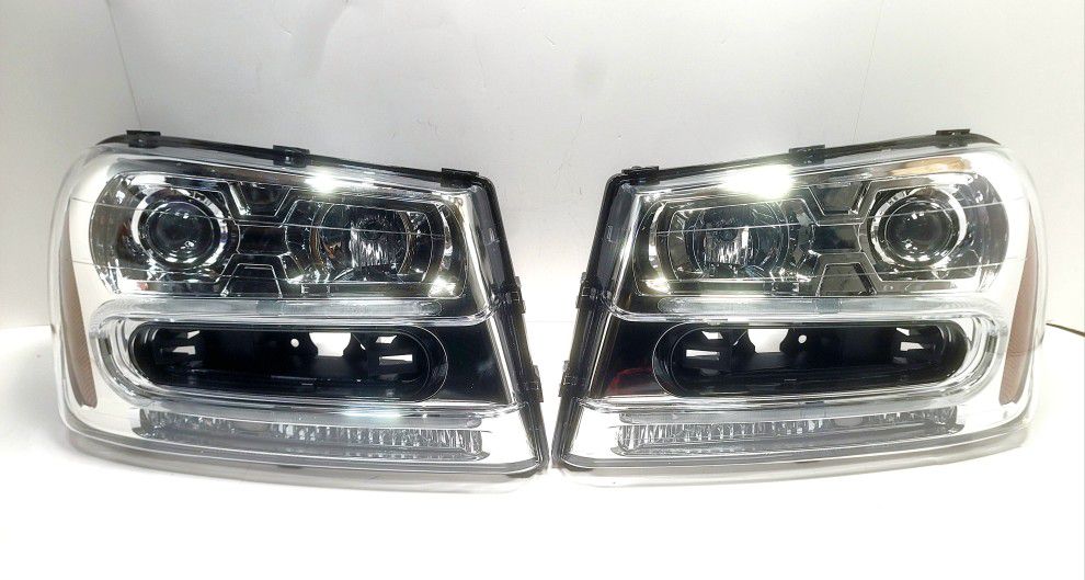 Headlights LED For 2002-2009 Chevy Trailblazer Smoked