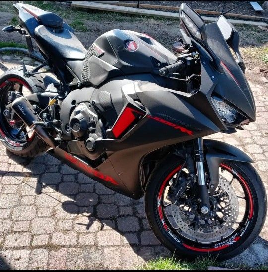 2017 Honda CBR1000RR