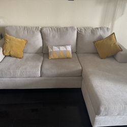 Sofá Cama  Semi Nuevo 