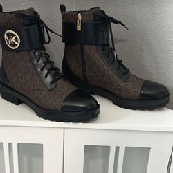 Michael Kors Boots