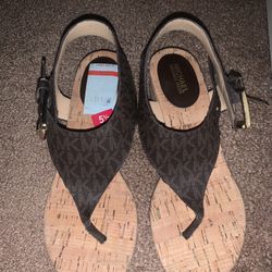 MK Sandals 5.5