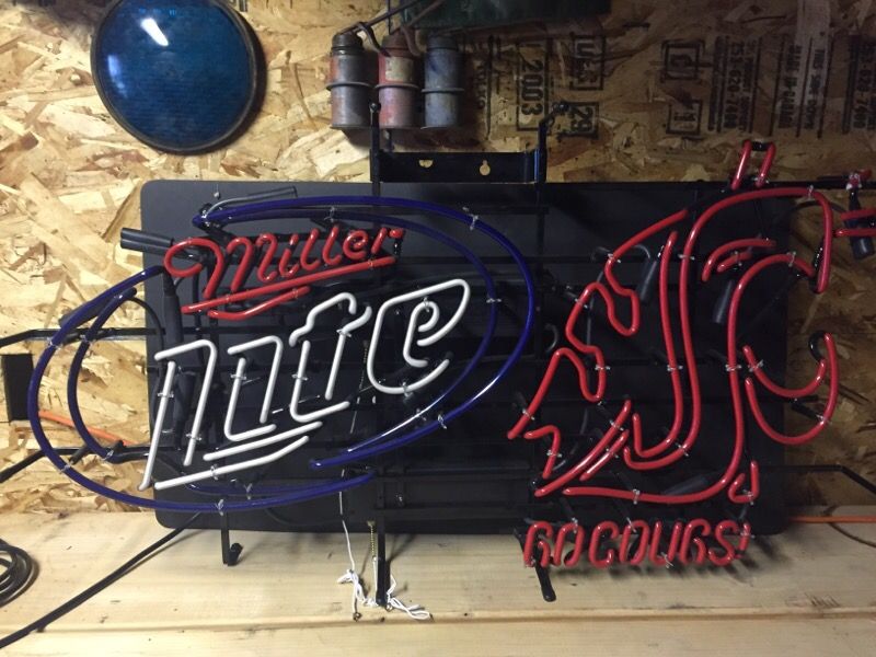 Miller lite GO COUGS neon beer sign