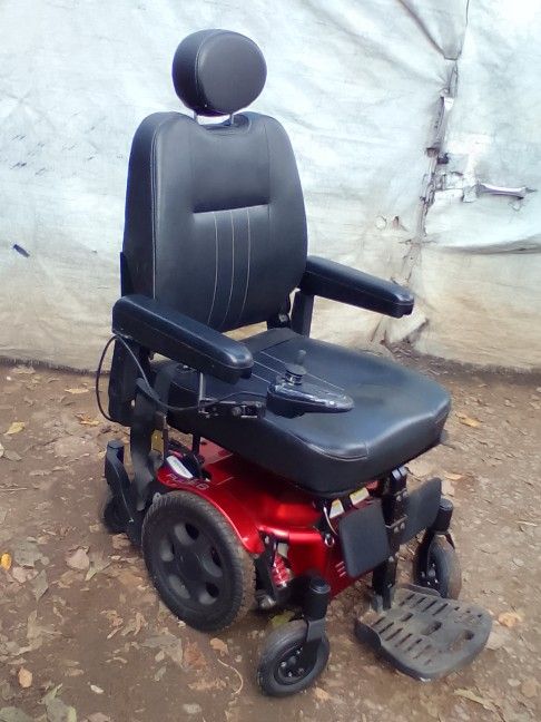 Electric Wheelchair