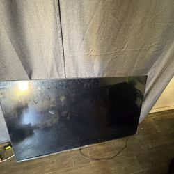 TV Roku in good condition 55 inch