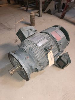Reliance Electric motor. 3 phase 7 1/2 hp. 460 volts. 200.00. Firm