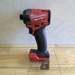 m18 impact drill fuel tool only 