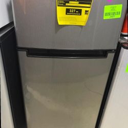 Magic Chef HMDR450SE 4.5 cu. ft. 2 Door Mini Fridge