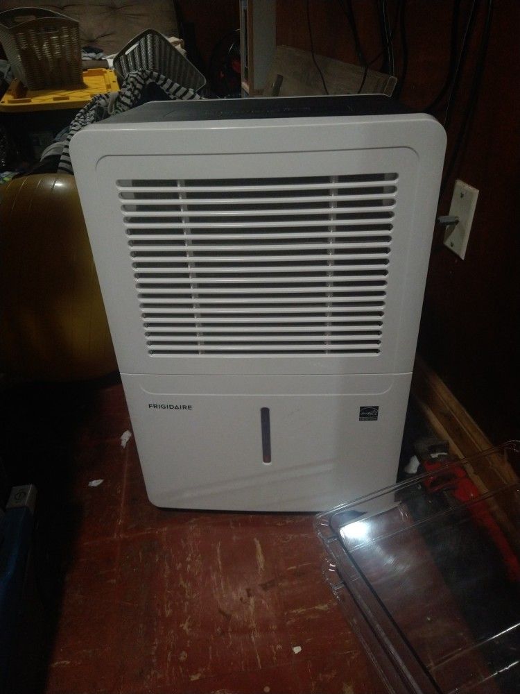 frigidaire dehumidifier