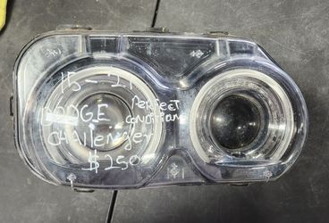Dodge Challenger Headlight Left Driver Side 2015 2016 2017 2018 2019 2020 2021 Part $250 H