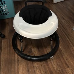 BABY WALKER / FOLDABLE