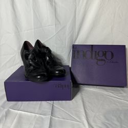 Clarks Indigo Sylvie II – Women’s Black Leather Loafers – Size 7M (New)