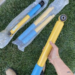 4 Shocks For Trucks Brand New !