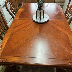 Dining Room Table, 6chairs & China Cabinet 